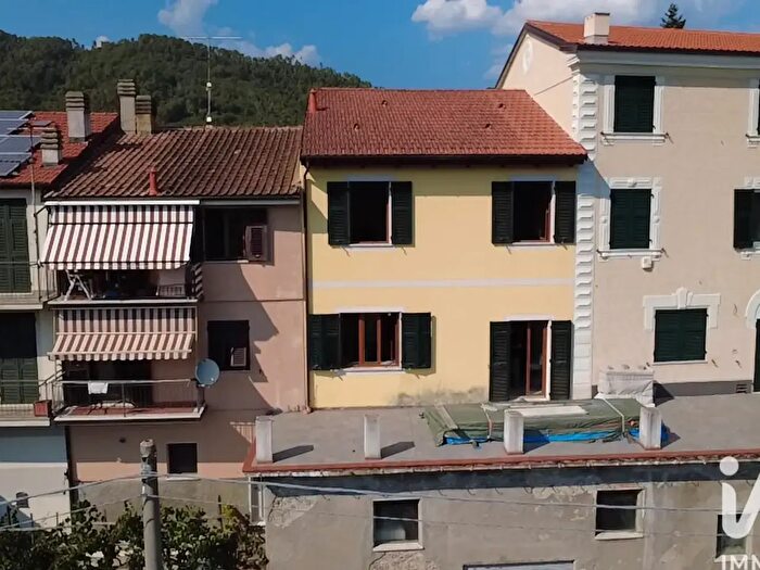 Casa con 5 locali in vendita in Via Paganini, Carro