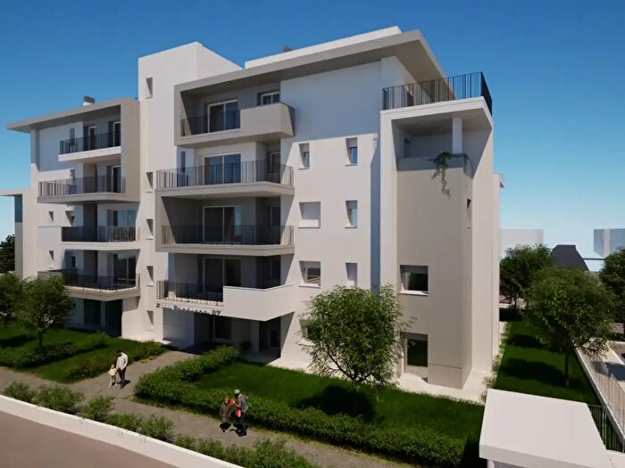 Appartamento trilocale in vendita in Via Fratelli Bandiera, Castenaso