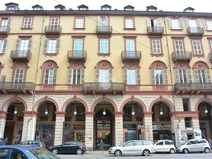 Appartamento monolocale in affitto in Via Cernaia, Torino