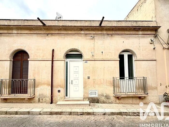 Casa bilocale in vendita in Via Cirenaica, Avola