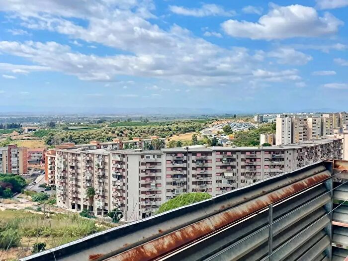 Appartamento quadrilocale in vendita in Viale Bummacaro, Catania