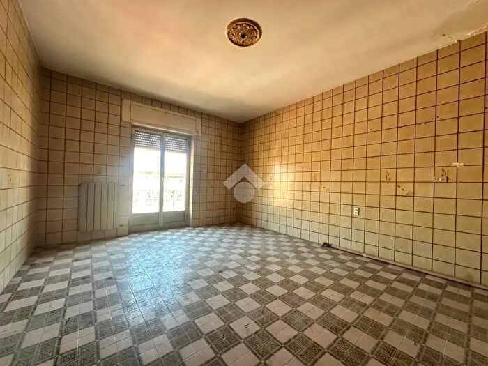 Appartamento trilocale in vendita in Via Anagni, Cerignola