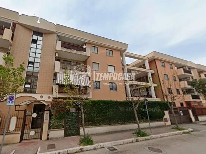 Appartamento trilocale in vendita in Via Ilaria Alpi, Foggia