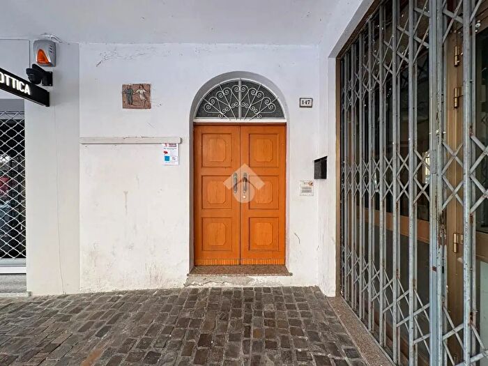 Casa trilocale in vendita in Via Gramsci, Castelnovo Di Sotto