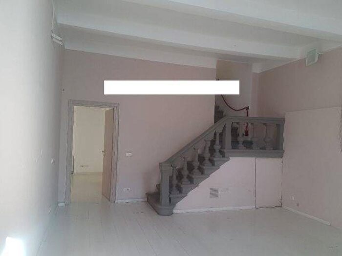 Casa con 6 locali in affitto in Libertà Savonarola, Firenze