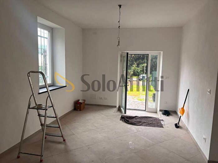 Appartamento trilocale in affitto in San Colombano, San Colombano Certenoli