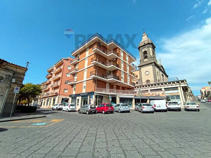 Appartamento con 5 locali in vendita in Via XII Traversa, Belpasso