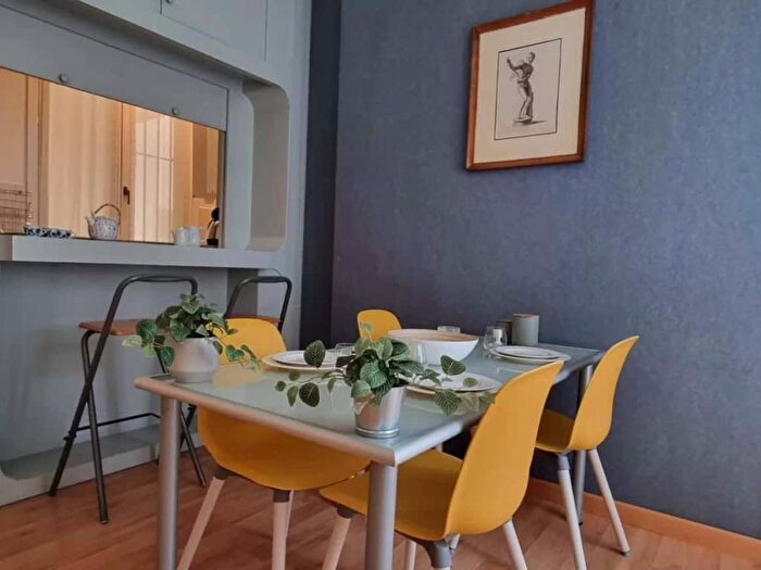 Appartamento bilocale in affitto in Via San Barnaba, Guastalla, Milano