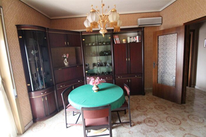 Appartamento quadrilocale in vendita in Via Etnea Carlentini, Carlentini