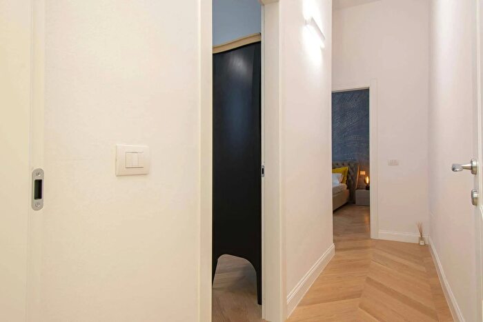 Appartamento monolocale in affitto in Via Camillo Cavour, Firenze