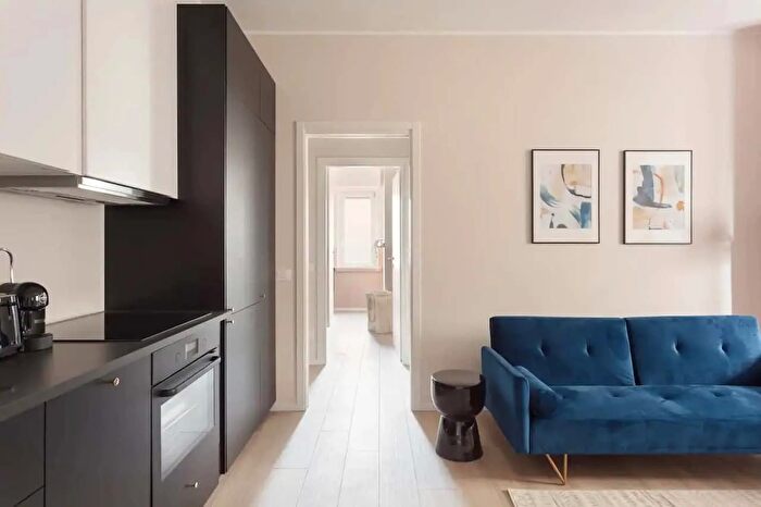 Appartamento monolocale in affitto in Corso Sempione, Milano