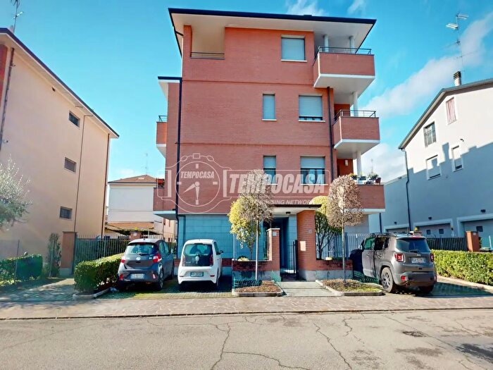 Appartamento trilocale in vendita in Via Girolamo Tiraboschi, Carpi
