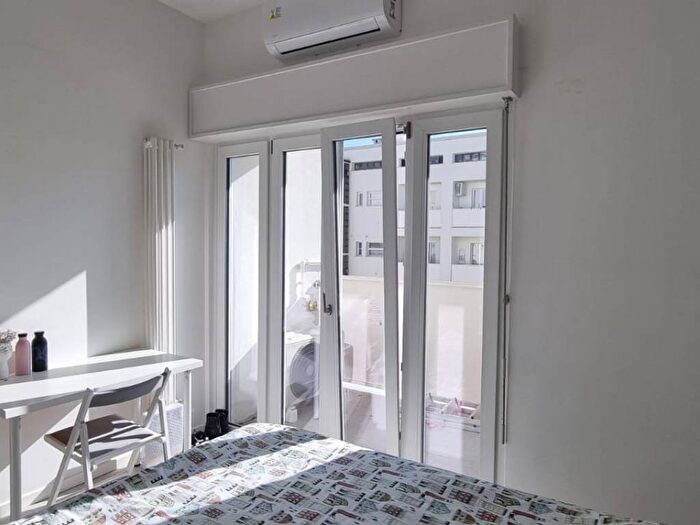 Appartamento trilocale in affitto in Via Dalmazio Birago, Città Studi, Milano