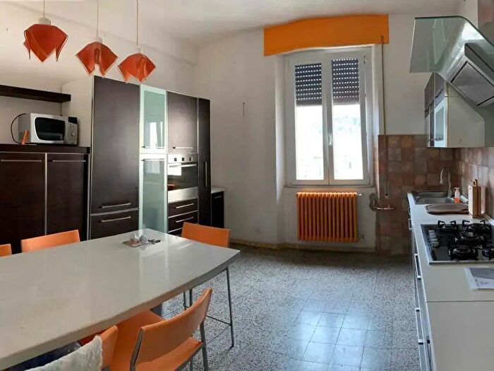 Appartamento con 5 locali in vendita in Aulla