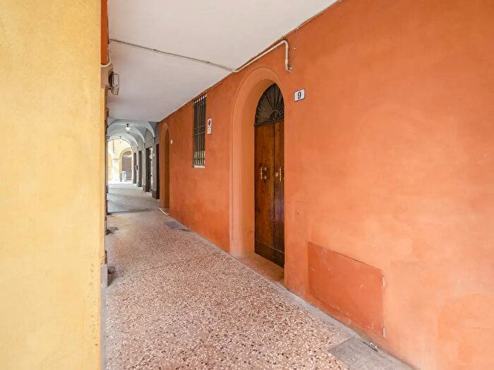Appartamento monolocale in affitto in Via Schiavonia, Bologna