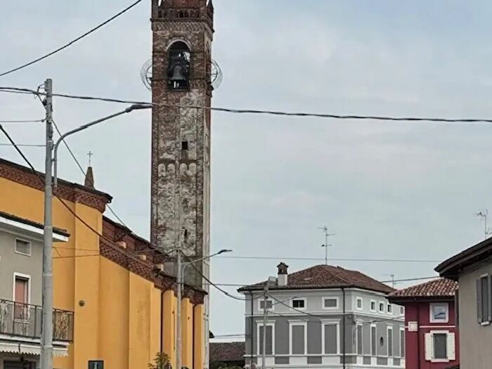 Appartamento bilocale in vendita in Via Falcone, Borgo San Giacomo