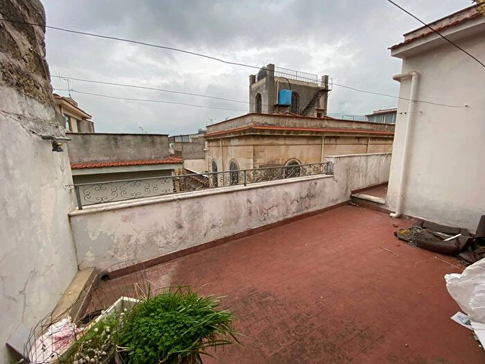 Appartamento quadrilocale in vendita in Via Giuseppe Garibaldi Carini Palermo, Carini