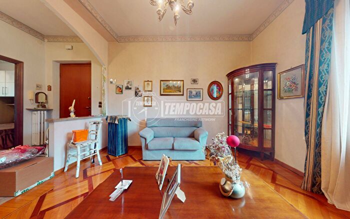 Appartamento quadrilocale in vendita in Via Festiona, Cuneo