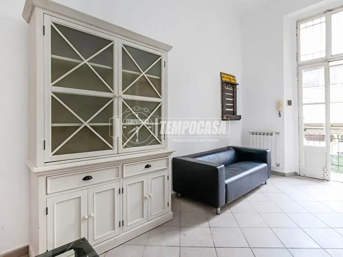 Appartamento bilocale in affitto in Via Giordano Bruno, Milano