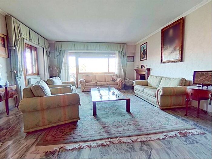 Casa con 6 locali in affitto in Via Vincenzo Ussani, Colli Portuensi Casaletto, Roma
