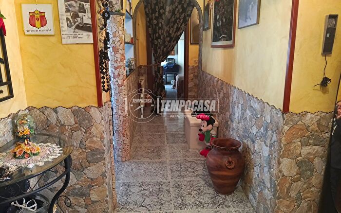 Appartamento quadrilocale in vendita in Via Firenze, Saponara