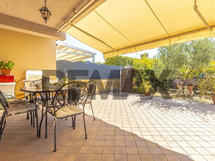 Appartamento quadrilocale in vendita in Via del Fontanile di San Matteo, Frascati