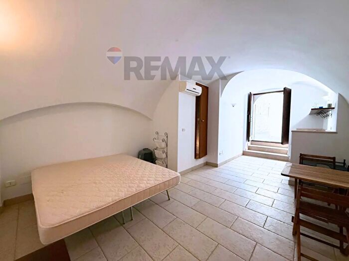 Appartamento monolocale in vendita in Via Cocciardi, Vieste
