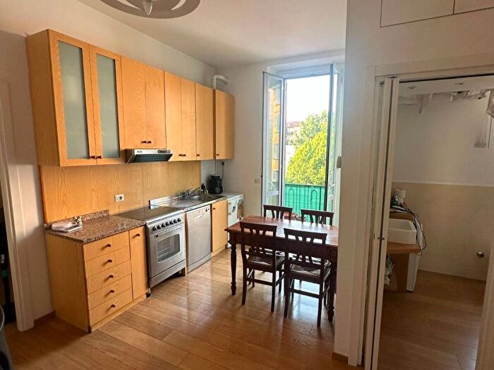 Appartamento bilocale in affitto in Viale Corsica, Porta Vittoria, Milano
