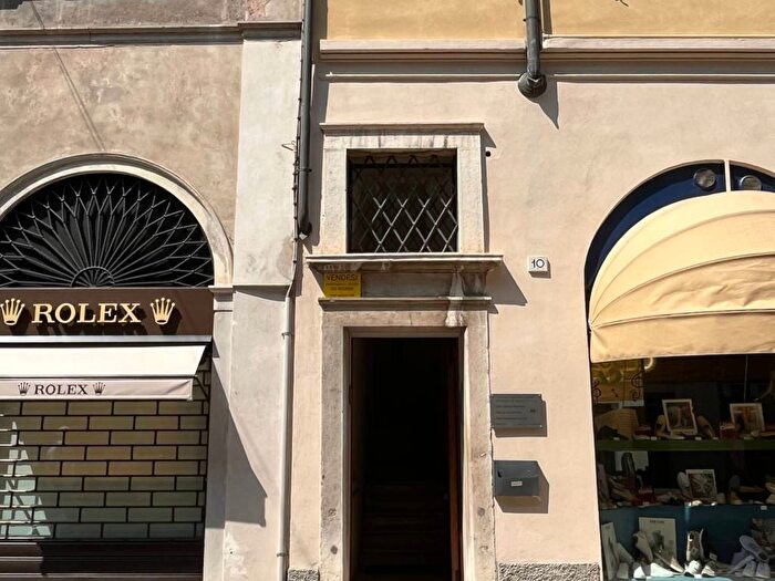 Appartamento quadrilocale in affitto in Corso Palestro, Loggia Garibaldi, Brescia