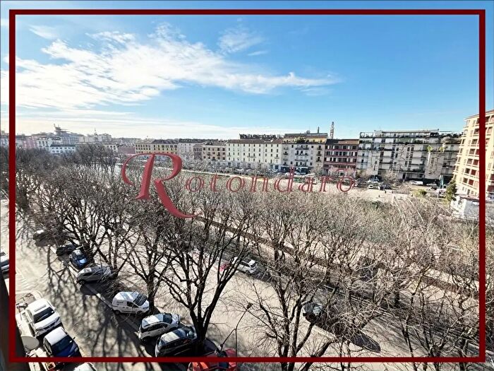 Appartamento bilocale in affitto in Viale Gabriele d'Annunzio, Milano