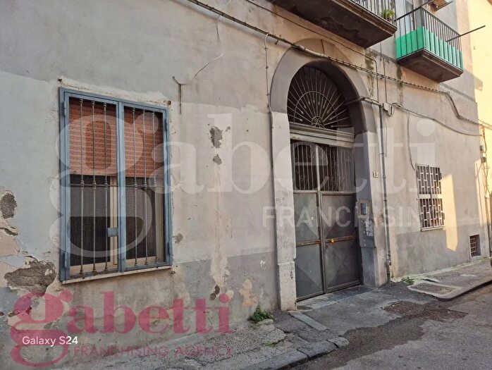 Appartamento bilocale in vendita in Via Regina Elena, Torre Annunziata