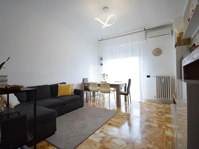 Appartamento trilocale in vendita in Via Don Luigi Cantini, Agrate Brianza