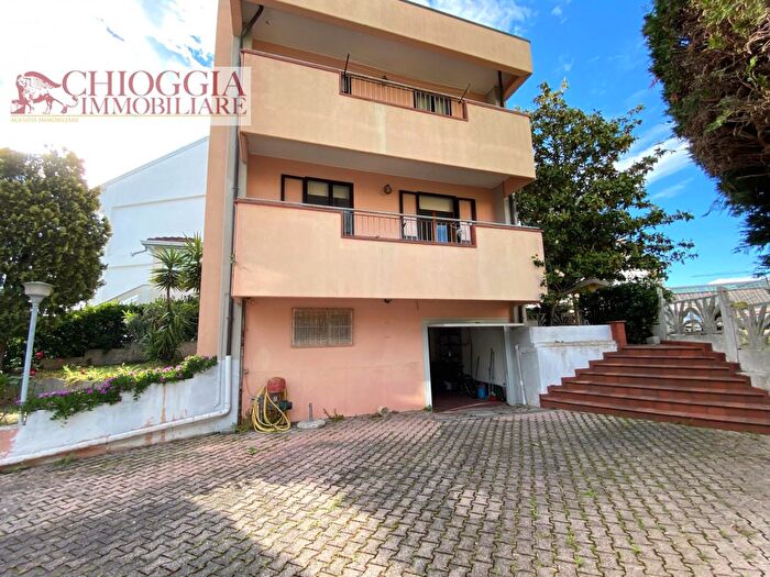 Casa con 5 locali in vendita in Via G da Verrazzano, Chioggia