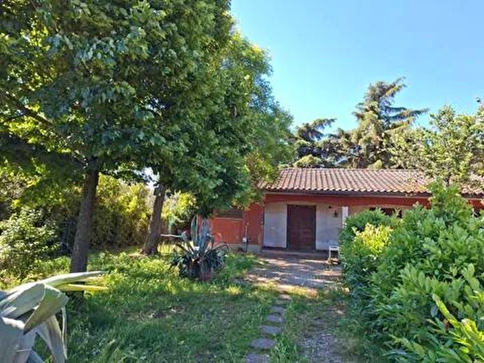Appartamento con 5 locali in affitto in Via Cerveteri No Number, Santa Barbara, Viterbo