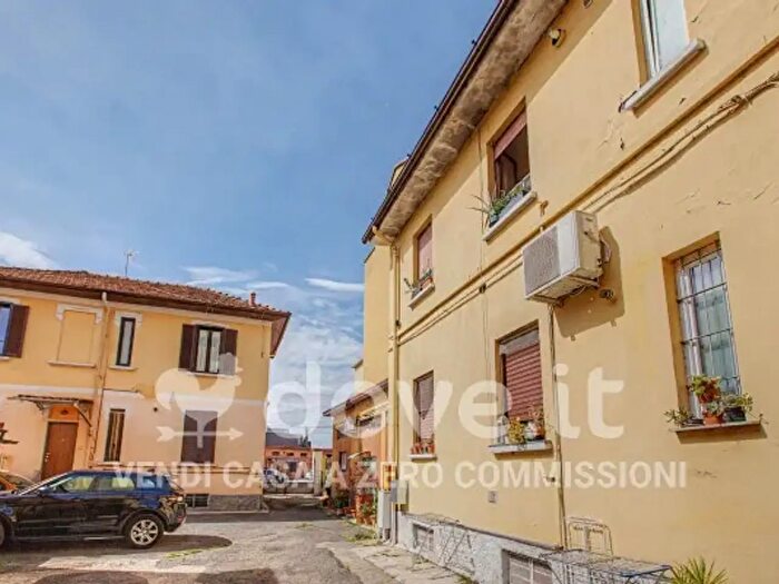 Appartamento bilocale in vendita in Via Monteoliveto, Milano