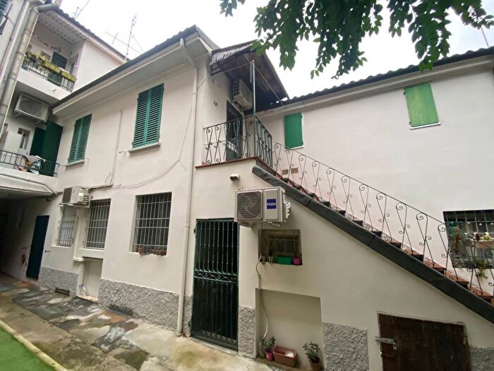 Appartamento trilocale in affitto in Via Pier Antonio Rappini, Costa, Bologna