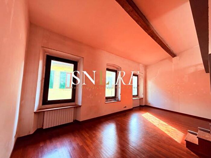 Appartamento trilocale in vendita in Via della Pergola, Firenze