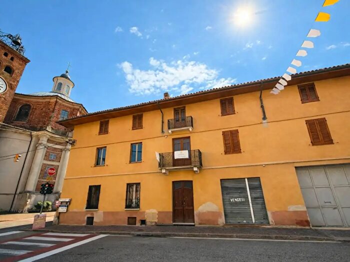 Casa con 6 locali in vendita in Corso Libertà, Borgo D'Ale