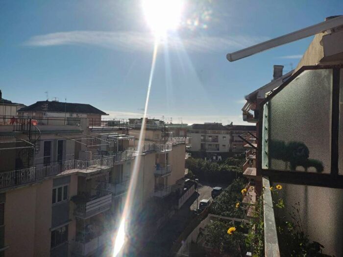 Appartamento quadrilocale in affitto in Via Belluno, Gaeta