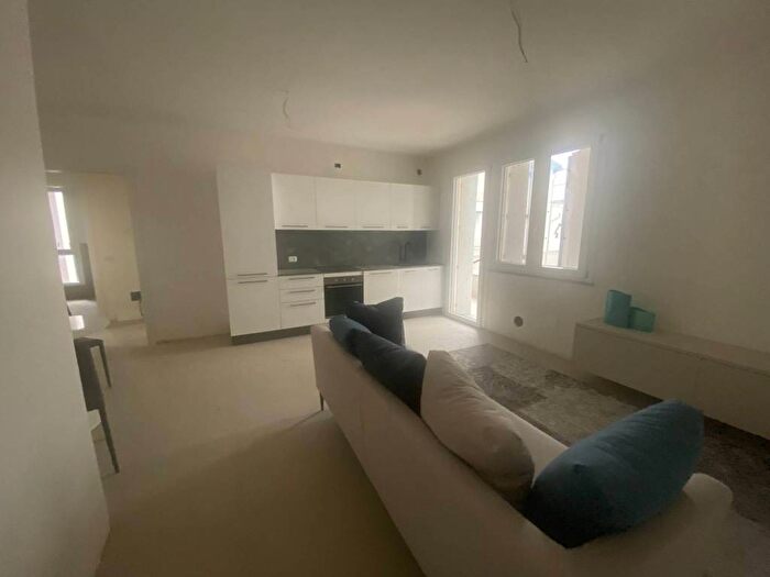 Appartamento bilocale in affitto in Via Bartolomeo Stefani, Due Pini Te Brunetti, Mantova