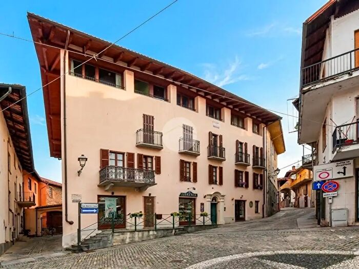 Appartamento quadrilocale in vendita in Via Cardinal Maurizio di Savoia, Giaveno