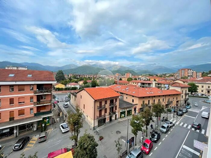 Appartamento bilocale in vendita in Viale Regina Elena, Giaveno
