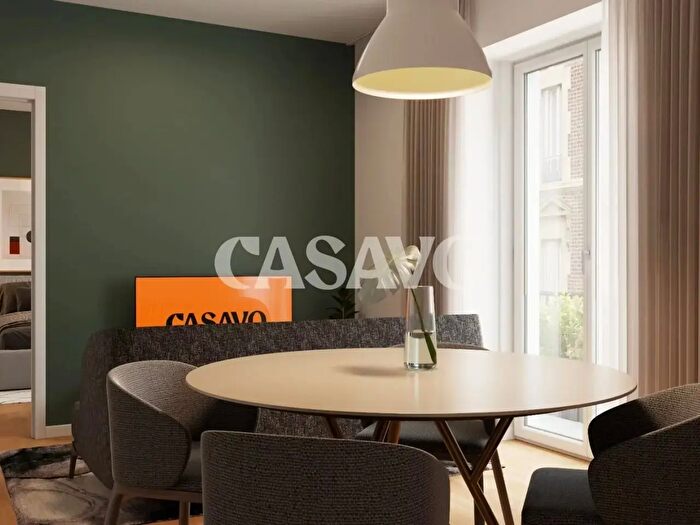Appartamento trilocale in vendita in Via Alessandro Magnasco, Milano