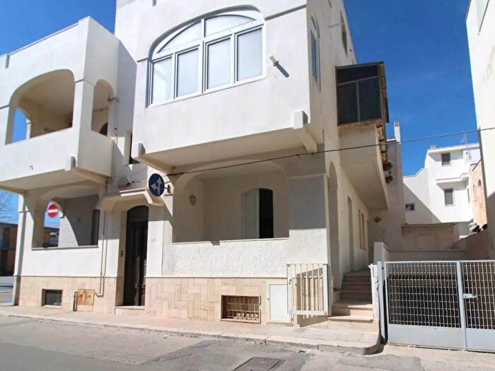 Appartamento trilocale in affitto in Via Messina, Savelletri Torre Canne, Fasano