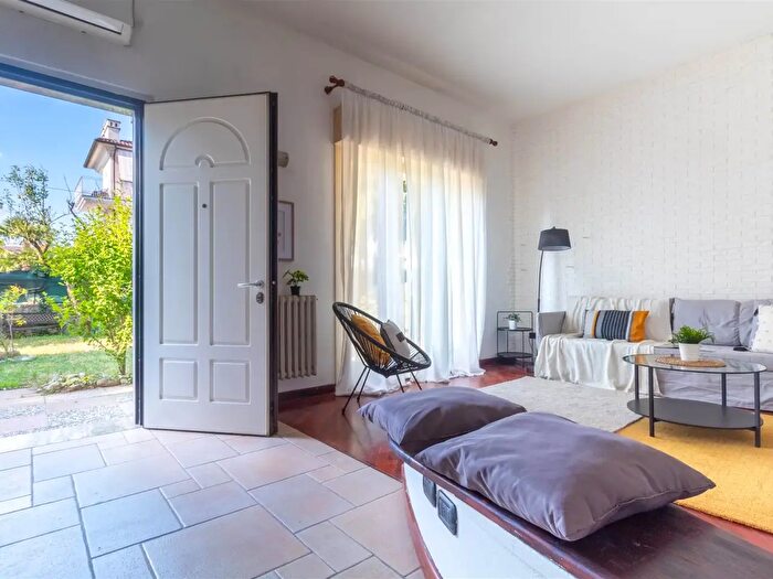 Appartamento trilocale in vendita in Via Martesana, Meda