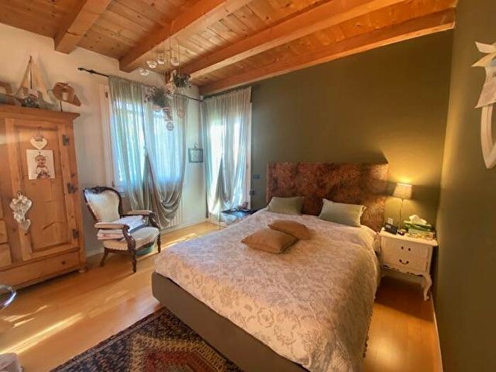 Casa con 6 locali in vendita in Cipressina, Venezia