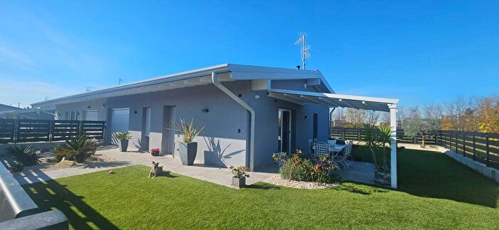 Casa quadrilocale in vendita in Montirone