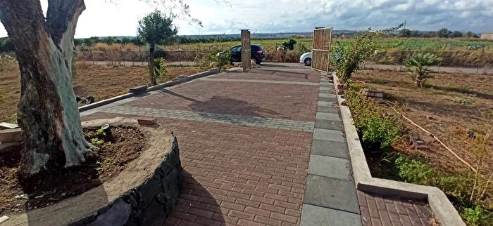 Casa trilocale in vendita in Contrada Torrazze Catania, Catania