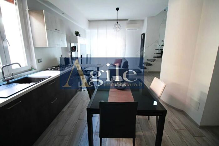 Case in Vendita e in Affitto - 2