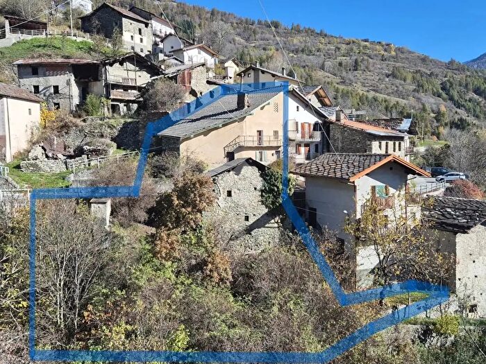 Casa con 8 locali in vendita in Frazione ChezNorat, Allein